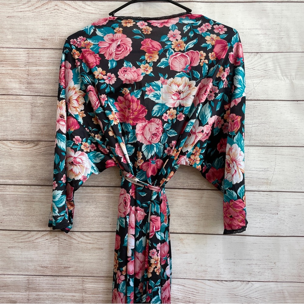 VINTAGE VANITY FAIR FLORAL LONG GOWN AND ROBE SET WITH BLACK LACE YTIM - Picture 10 of 12